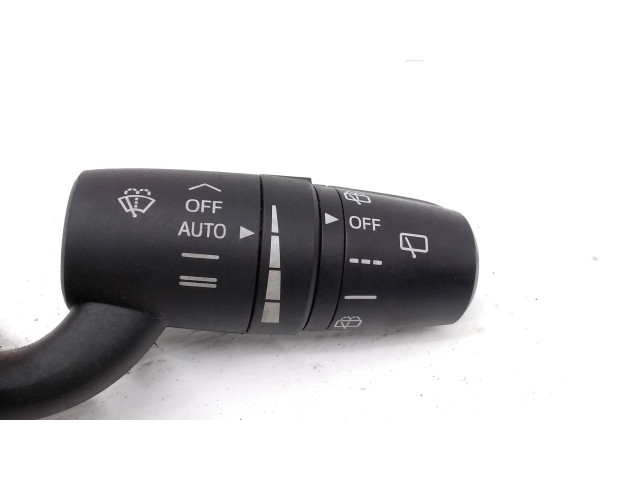 Ручка стеклоочистителей KD4717F899 Mazda 3 III