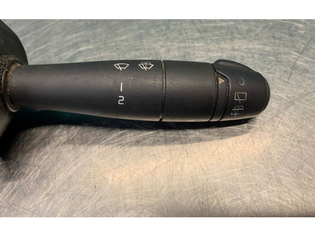 Переключатель дворников 8200399390 Dacia Logan I