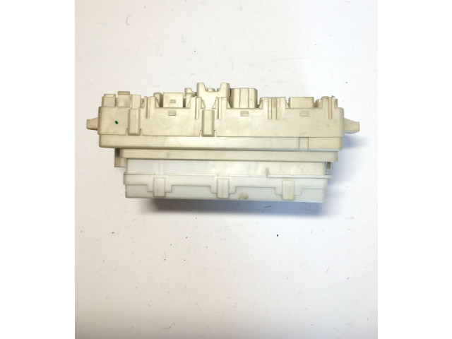 Блок предохранителей 8637A105, GBC541M Mitsubishi L200