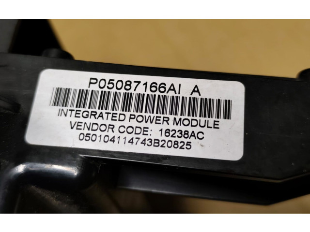 Блок предохранителей P05087166AI   Chrysler 300 - 300C    