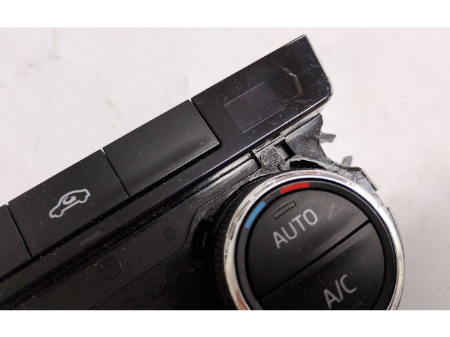 Блок управления климат-контролем 5E0907044AB Skoda Octavia Mk3 (5E)