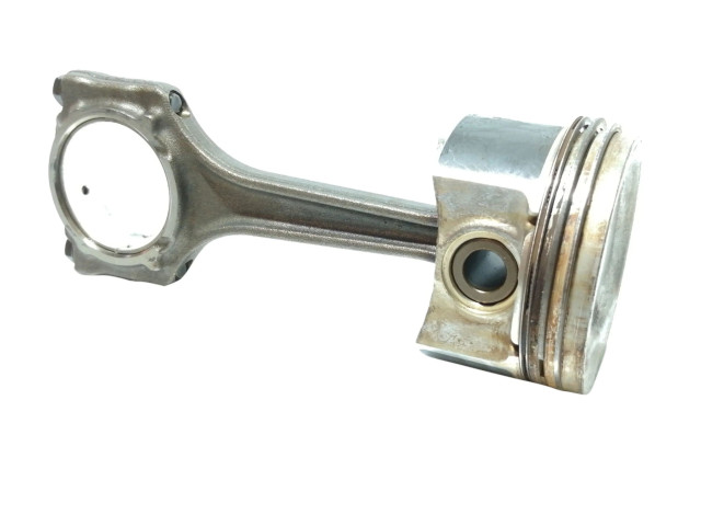 Поршень 169A4000 Fiat Grande Punto