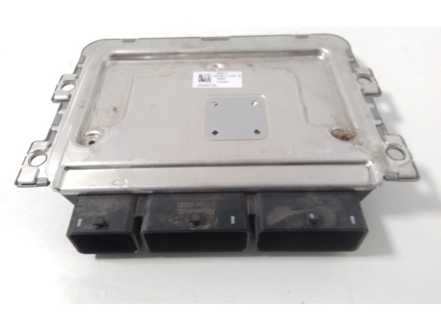 Řídící jednotka 237104638S   Dacia Sandero 2015