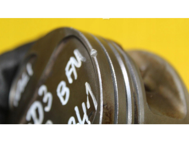 Píst Audi A8 S8 D3 4E