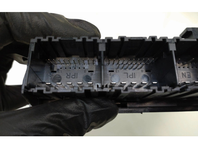 Блок комфорта 30659665   Volvo V70   