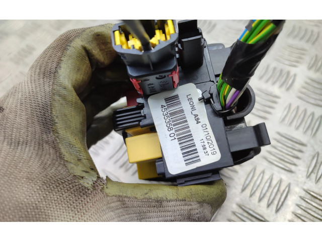 Блок предохранителей 453535801, 4535358 Peugeot 2008 I