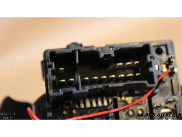 Ручка стеклоочистителей E1109568 Dacia Sandero