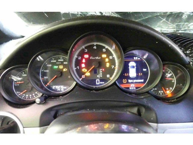 Přístrojová deska Porsche Cayenne (92A) 2011 7P5920902F, IMPRK1068960