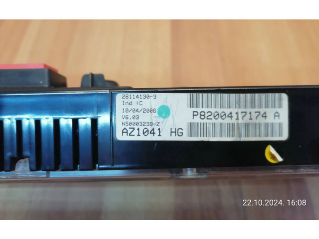 Přístrojová deska  Renault Espace -  Grand espace IV 2006 P8200417174A, 8200417174  