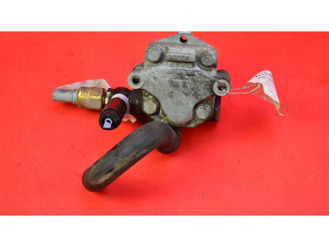 Насос усилителя руля Skoda Octavia Mk2 (1Z) 2004 - 2013 года