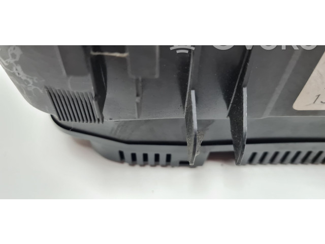 Панель приборов 1J0919861   Volkswagen Golf IV       