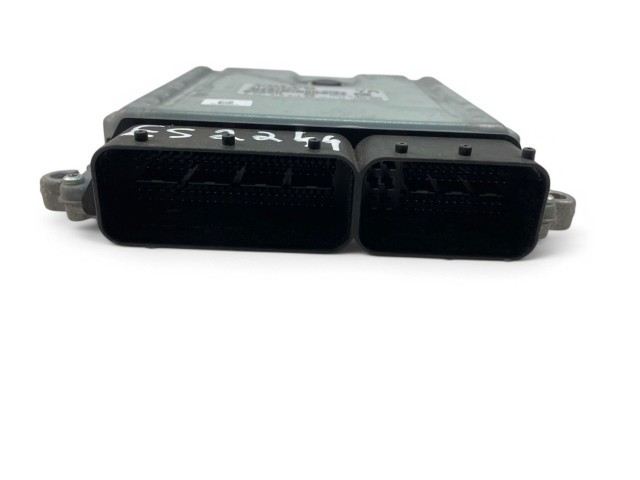 Блок управления двигателем Блок управления 31303095AC, 0281016616   Volvo V70