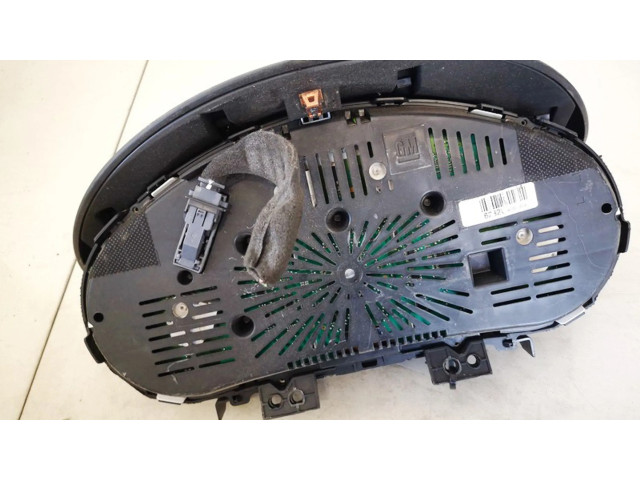 Přístrojová deska Chevrolet Cruze 2010 628209f040410