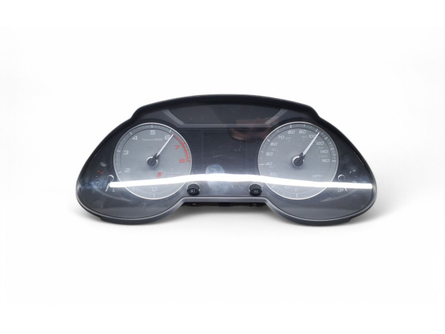 Панель приборов 8R0920982C Audi Q5 SQ5