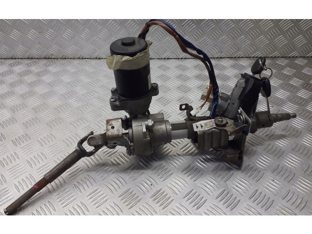  рейка  Колонка рулевая 45200-0D102   Toyota Yaris 2006 - 2011 года