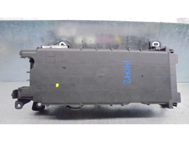 Блок предохранителей A2465400040   Mercedes-Benz CLA C117 X117 W117    