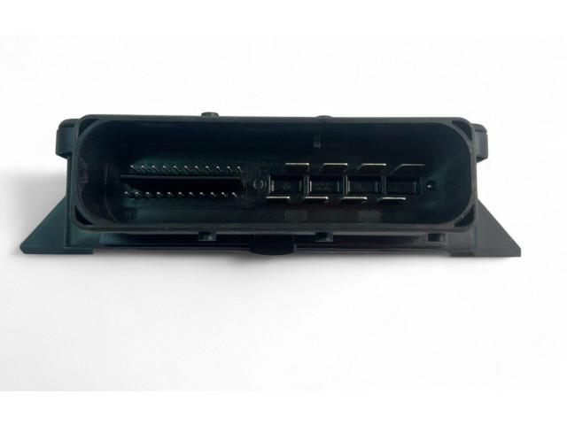 Другие блоки управления / модули 31334872 Volvo V70