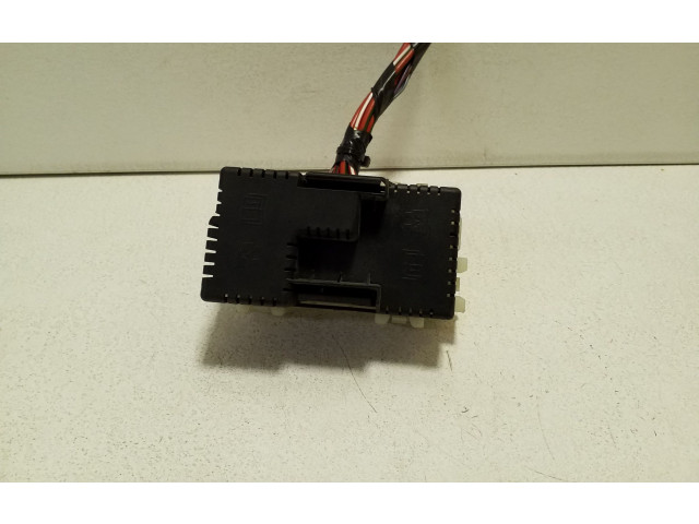 Блок предохранителей 6G9T14K131AB   Volvo S60    