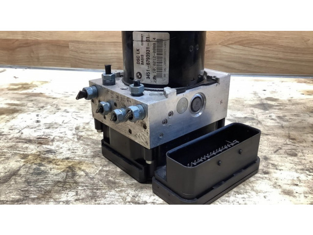 Jednotka ABS 6793936, 6793931 BMW 3 F30 F35 F31 2015