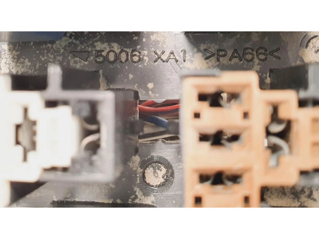 Pojistková skříňka Toyota MR2 (W30) III 2003