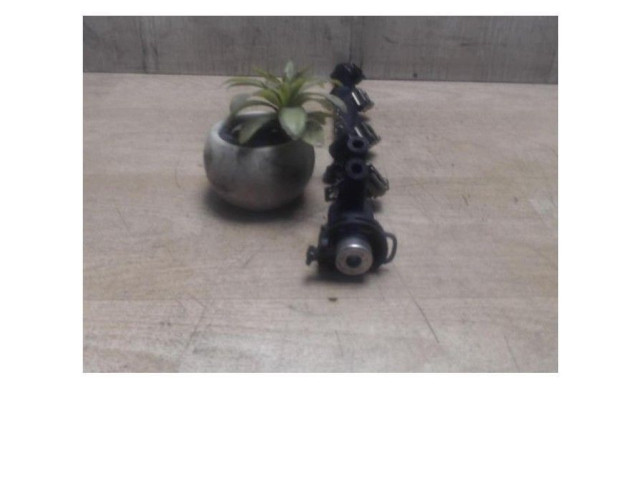 Топливная рампа    Volkswagen Polo III 6N 6N2 6NF  