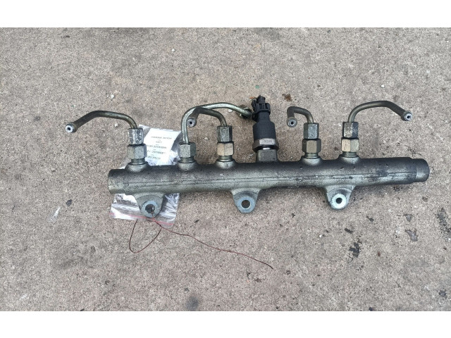 Vstřikovací lišta 0445214016 Fiat Punto (188)