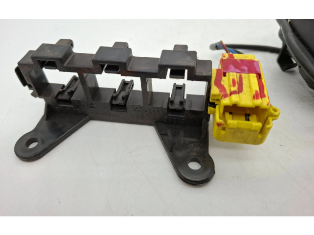 Подушка безопасности в сиденье 6Q0880241B   Volkswagen Caddy