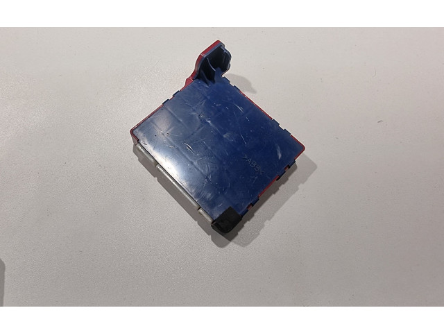 Модуль блока управления кондиционером 8865053081   Lexus IS 220D-250-350