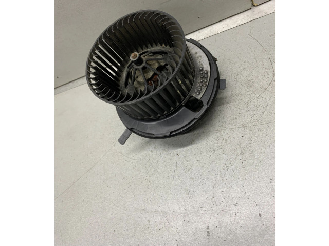 Вентилятор печки F983228M Volkswagen Touran I