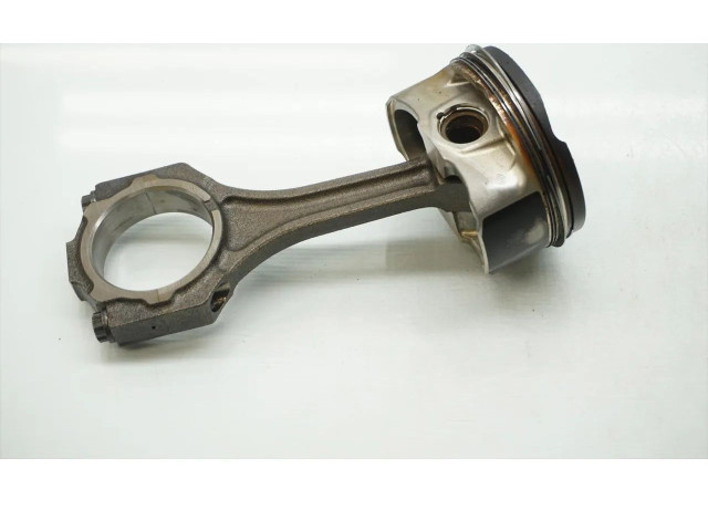 Поршень с шатуном 1UR-FSE Lexus LS 460 - 600H