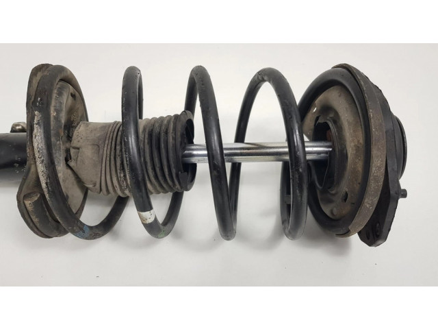 Передний амортизатор с пружиной