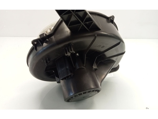 Вентилятор печки 6Q1819015J Audi A1