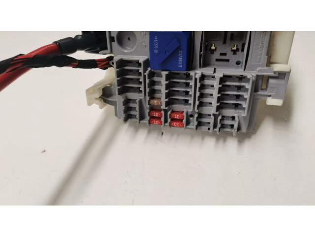 Pojistková skříňka 9350314 BMW 7 G11 G12 2018