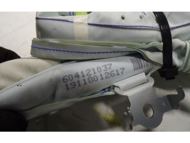 Подушка безопасности двери 604121037 Mazda 3 III