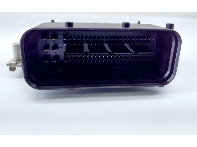 Блок управления двигателя 296102U200 KIA Ceed