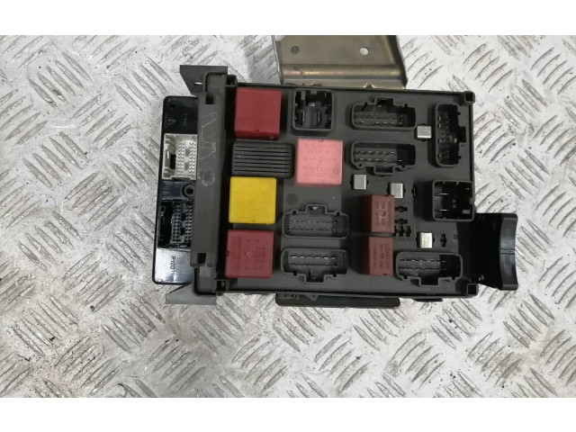 Pojistková skříňka 8200500347, 8200447434 Renault Espace - Grand espace IV 2005