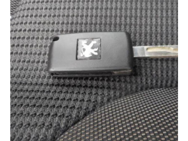 Переключатель дворников 6441Z7 Peugeot 308