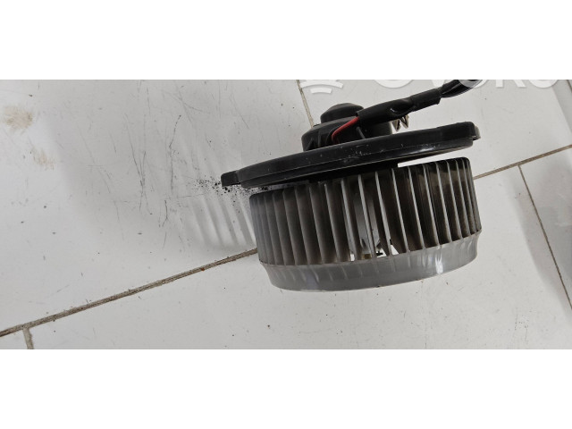 Вентилятор печки 194000 Toyota RAV 4 (XA20)