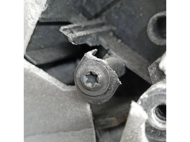 Зеркало (механическое)       Renault Clio III  2005-2012 года   