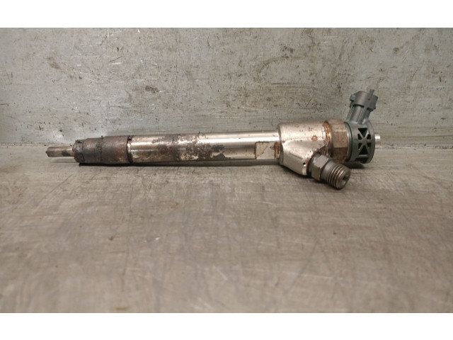 Форсунка 9828959880, 9828959880    Peugeot 5008  YHZ (DV5RC) 