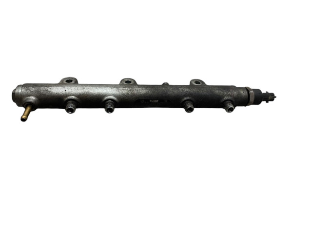 Топливная рампа 0445214076, 1077800260 Ford Ranger