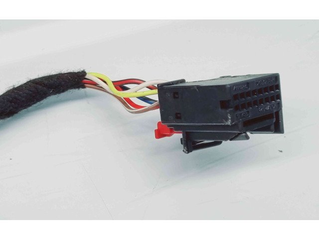 Зеркало электрическое        Volkswagen Golf VI  2008 - 2013 года   