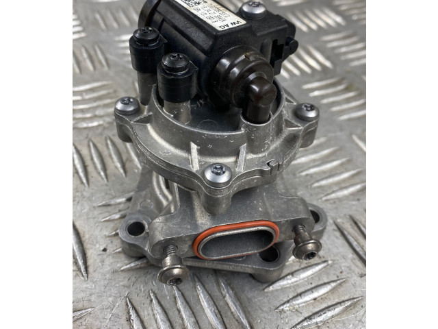 Vstřikovač 06N131097B Audi A6 S6 C8 4K