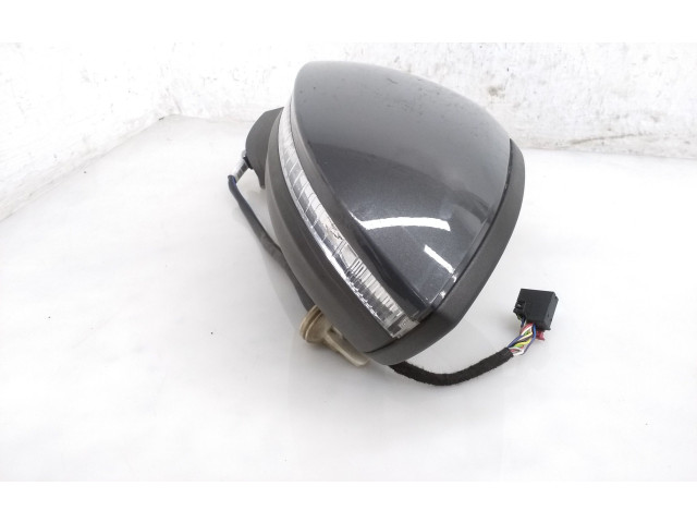 Зеркало электрическое Volkswagen Golf VIII 2019 - года