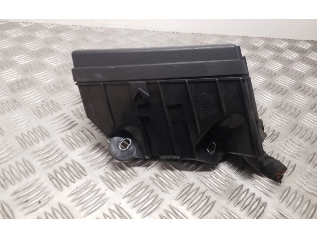 Блок предохранителей  5Q0907361G, 5Q0937132A   Skoda Superb B8 (3V)    