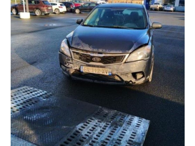 Зеркало электрическое KIA Pro Cee'd I 2008 - 2013 года