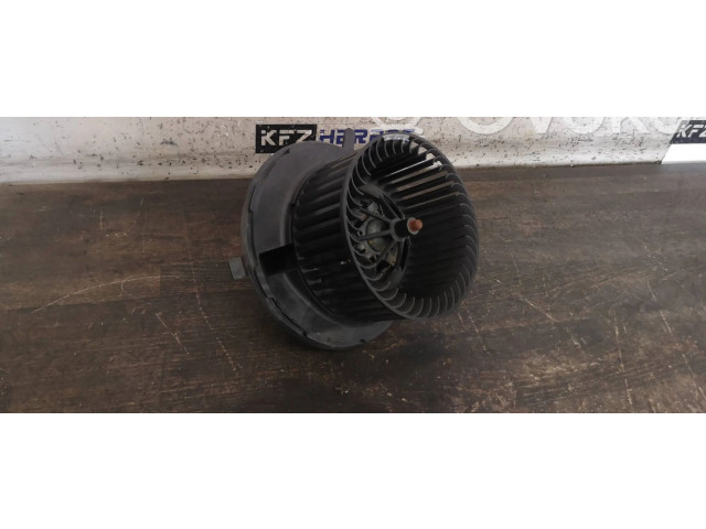 Вентилятор печки    1K1819015E, 1K1819015E   Volkswagen Caddy