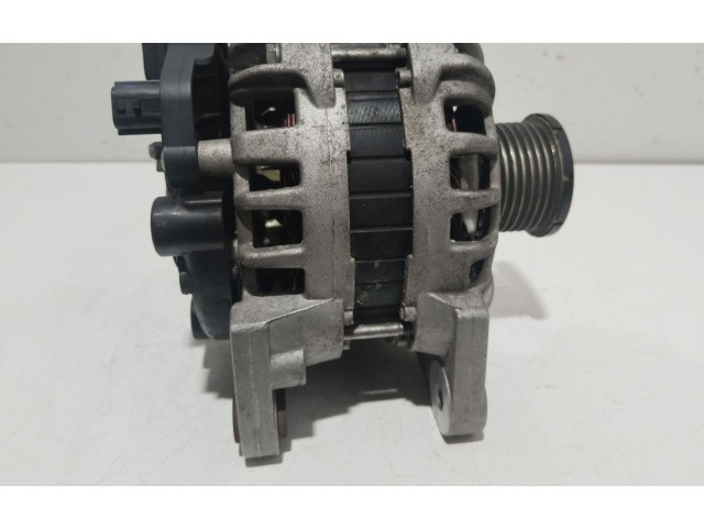 Генератор 231008593R Dacia Sandero