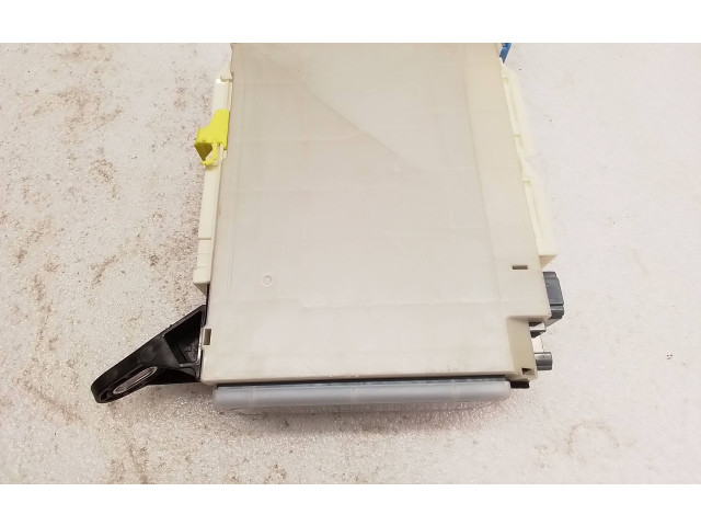 Блок управления 8922153260, 8273053J30A Lexus IS III XE30