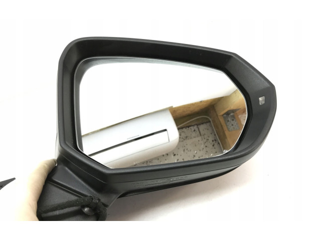 Зеркало электрическое Audi Q3 F3 2018 - года